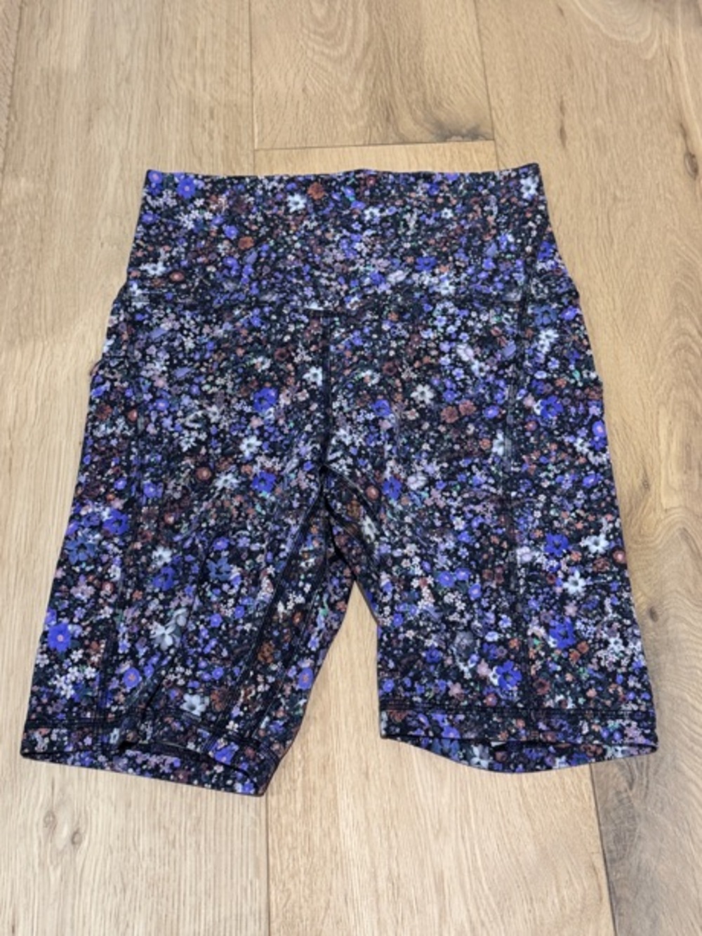 lululemon athletica Black and Purple Floral Women’s Shorts